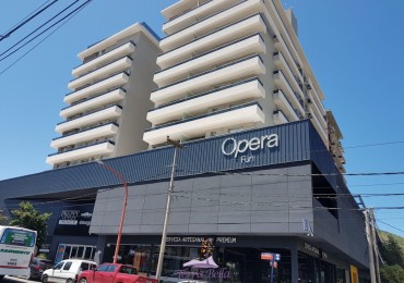 DEPARTAMENTO PARA 4 PERSONAS - CENTRICO-PILETA-TERRAZA-COCHERA-GIM